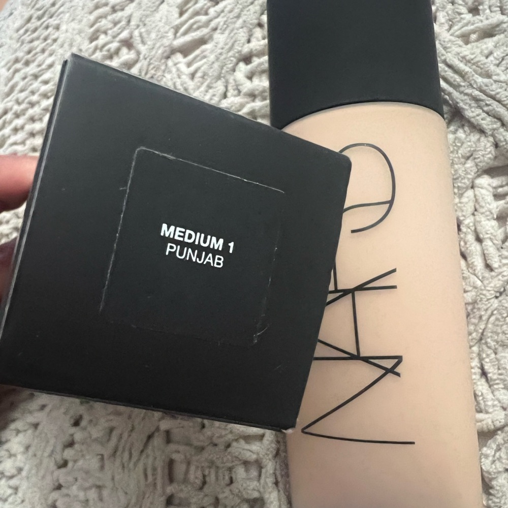 NARS foundation